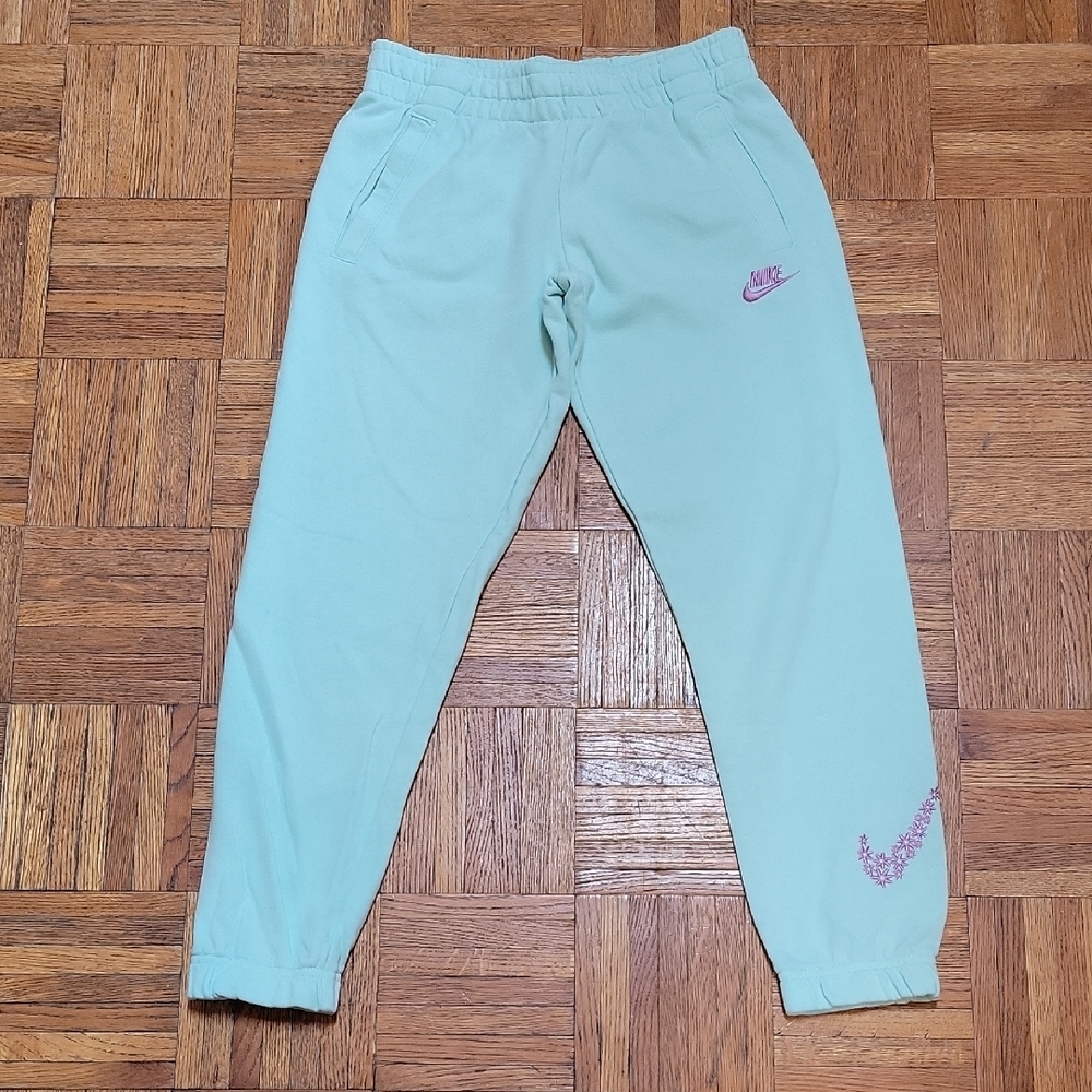 Nike Juniors Athletic Cozy Sweatpants With Floral Swoosh Size Large 14/16
